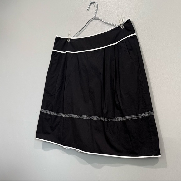 Talbots Black A-Line 100%cotton Skirt with White Trim - Size 14 - Picture 4 of 9